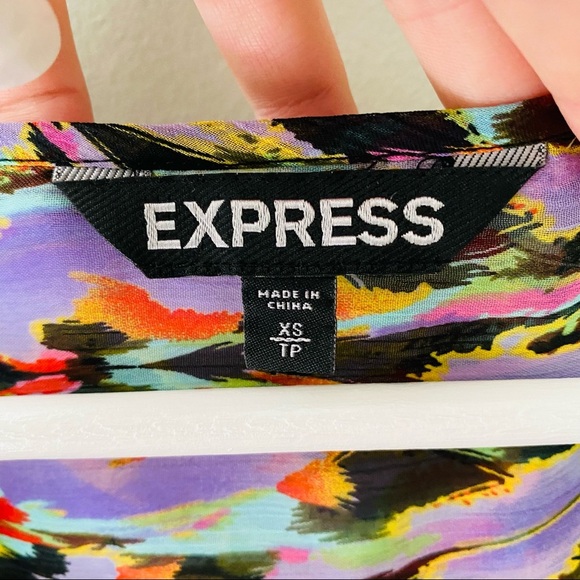 Express Pullover Blouse Sz XS - Picture 4 of 11